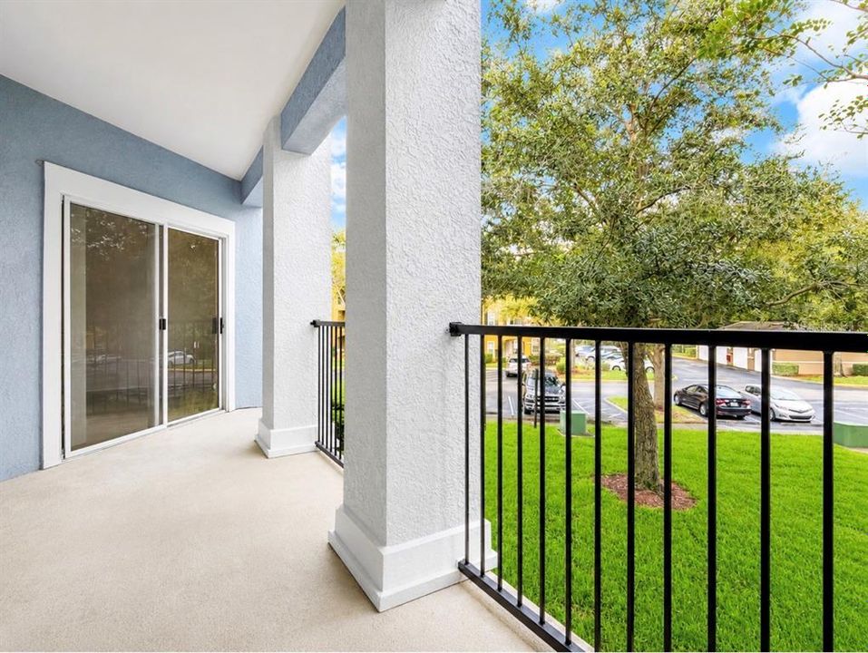 For Sale: $160,000 (1 beds, 1 baths, 850 Square Feet)