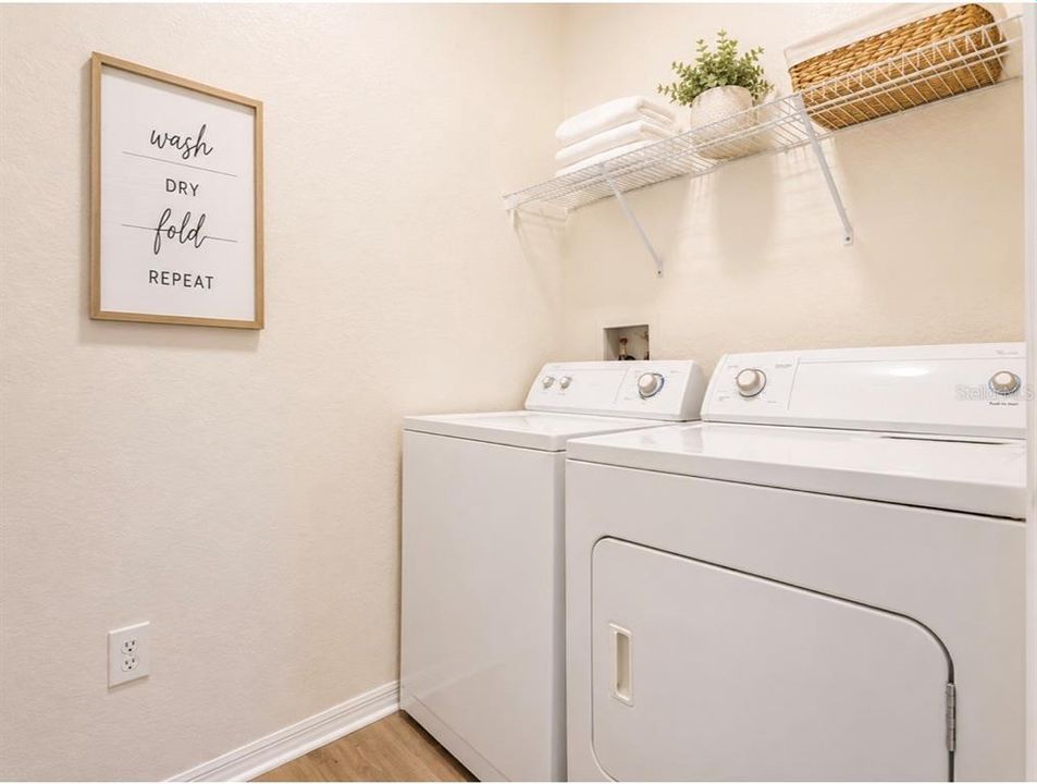 For Sale: $160,000 (1 beds, 1 baths, 850 Square Feet)