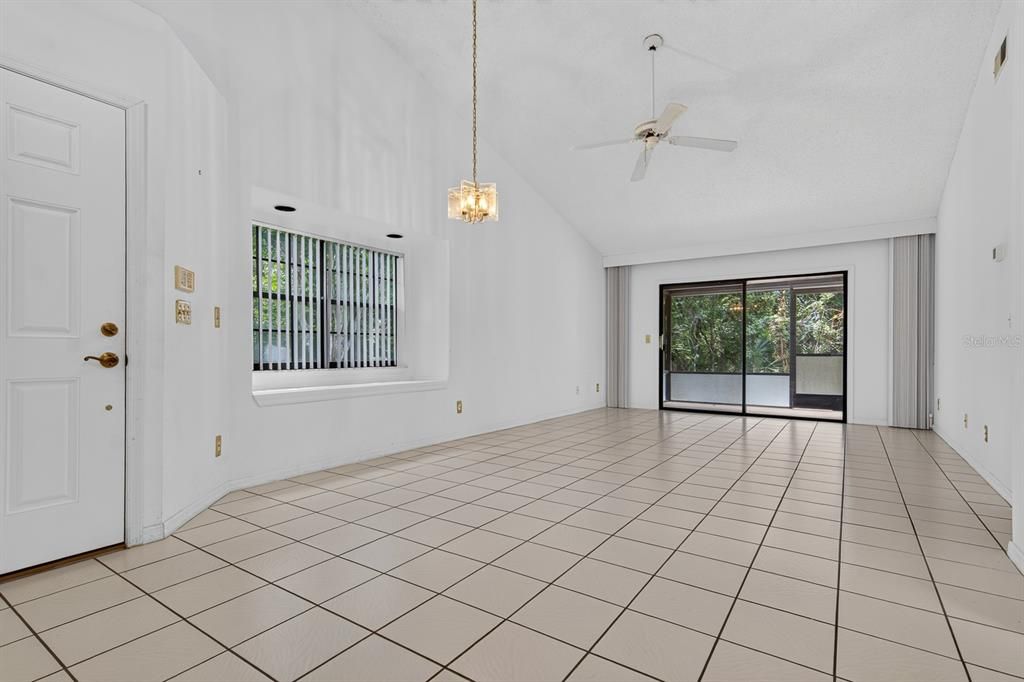En Venta: $195,000 (3 camas, 2 baños, 1080 Pies cuadrados)