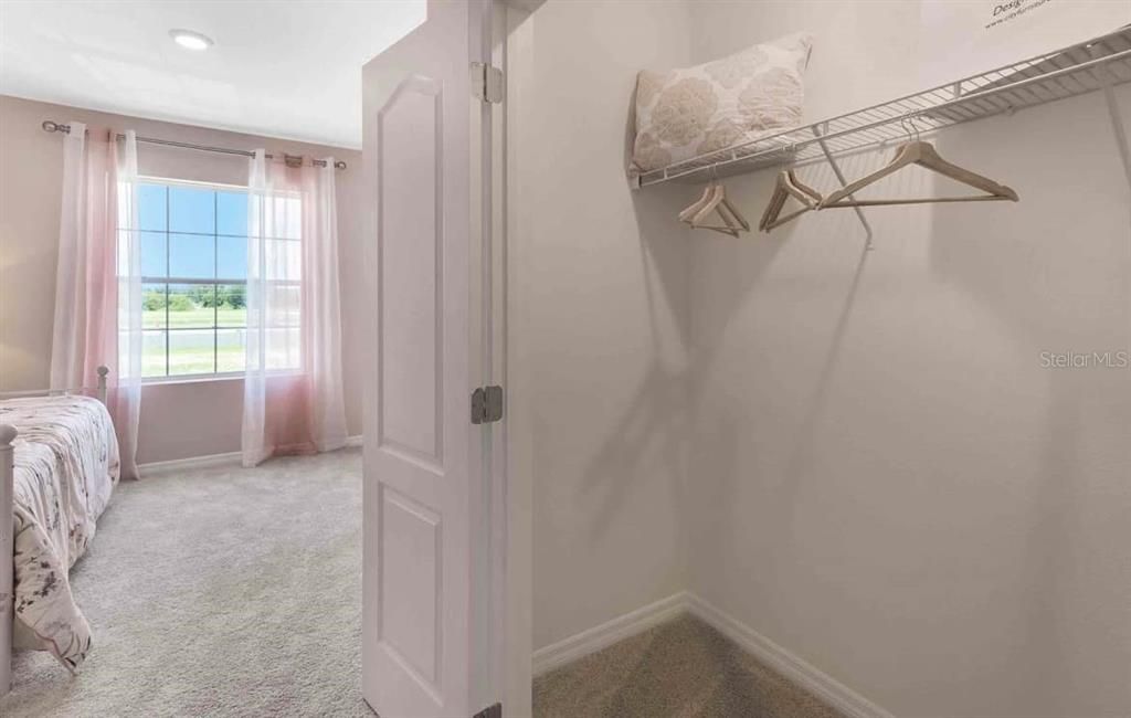 For Rent: $3,600 (3 beds, 2 baths, 1673 Square Feet)