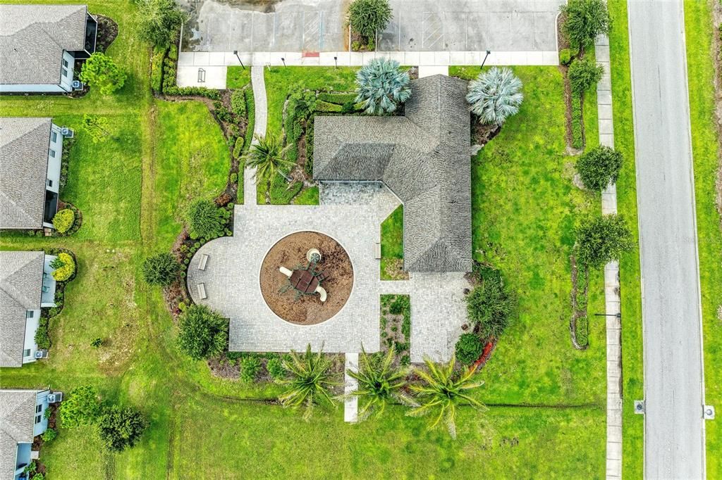 En Venta: $580,000 (4 camas, 3 baños, 2193 Pies cuadrados)