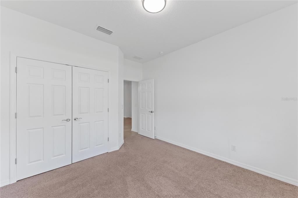 En Venta: $580,000 (4 camas, 3 baños, 2193 Pies cuadrados)