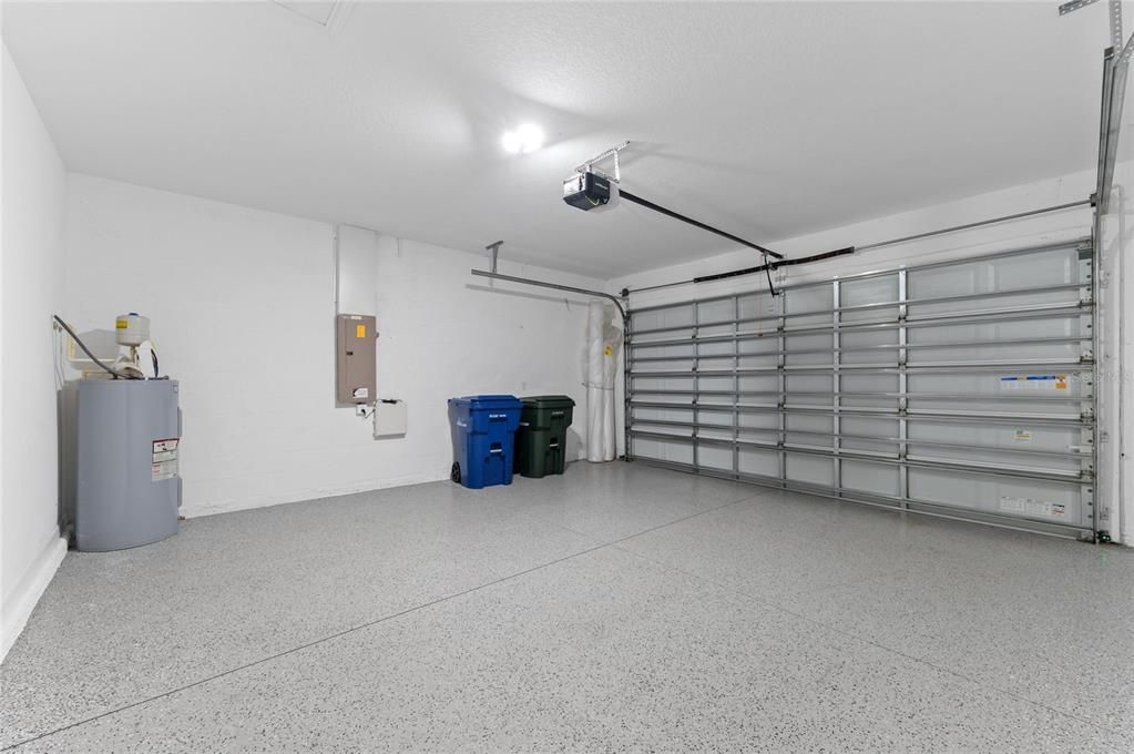 En Venta: $580,000 (4 camas, 3 baños, 2193 Pies cuadrados)