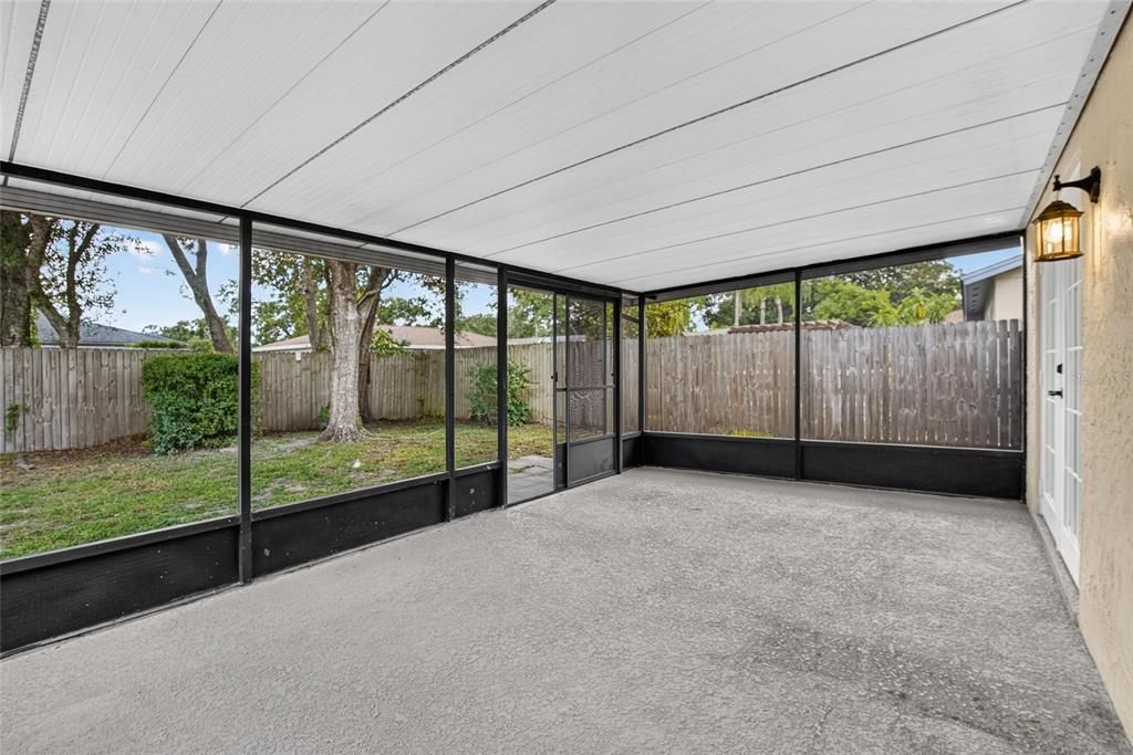 For Sale: $374,990 (3 beds, 2 baths, 1328 Square Feet)