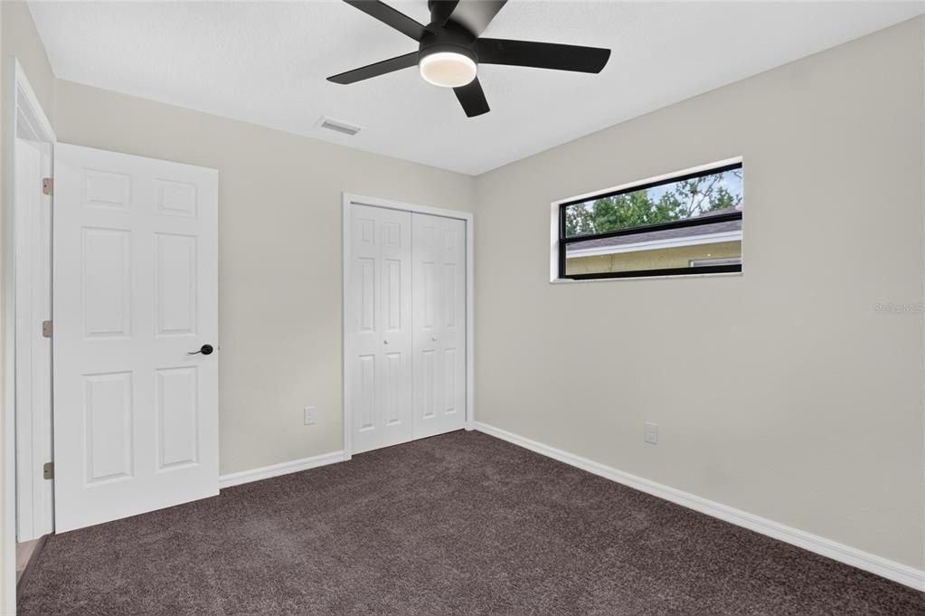 For Sale: $374,990 (3 beds, 2 baths, 1328 Square Feet)