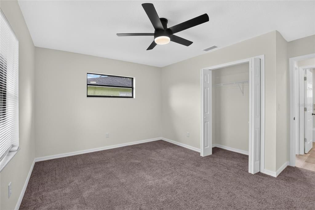 For Sale: $374,990 (3 beds, 2 baths, 1328 Square Feet)