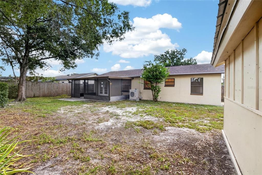 For Sale: $374,990 (3 beds, 2 baths, 1328 Square Feet)