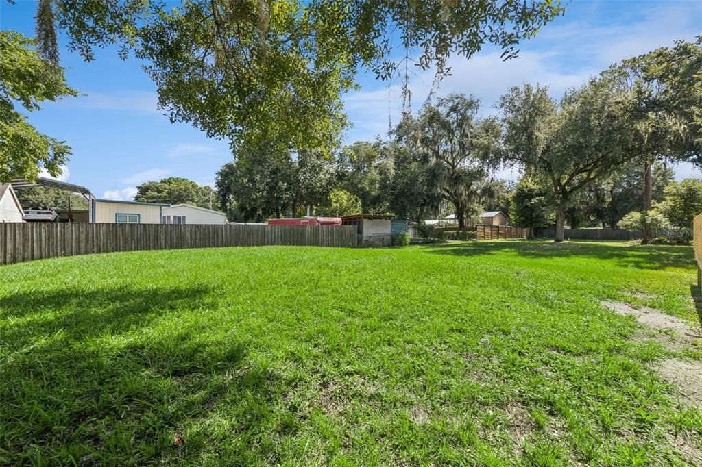 На продажу: $219,900 (3 спален, 2 ванн, 1436 Квадратных фут)