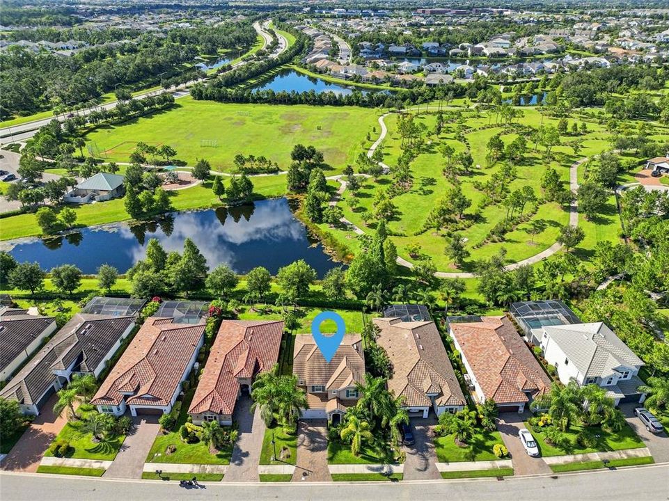 En Venta: $825,000 (5 camas, 3 baños, 2994 Pies cuadrados)