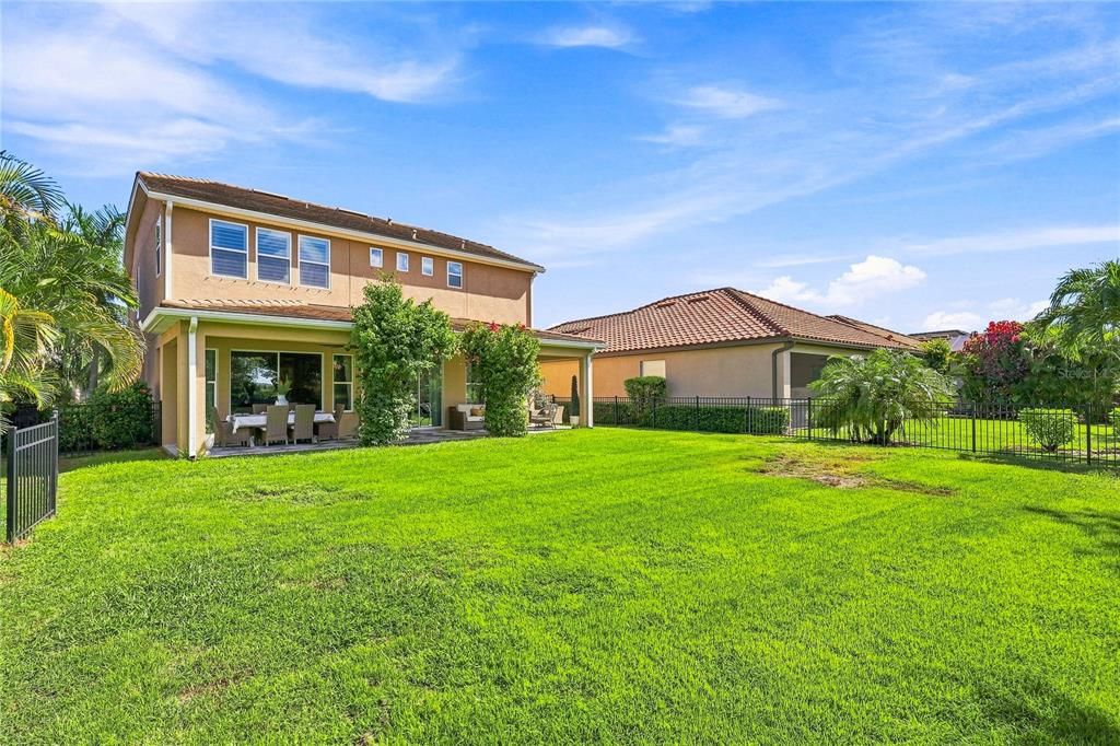 En Venta: $825,000 (5 camas, 3 baños, 2994 Pies cuadrados)