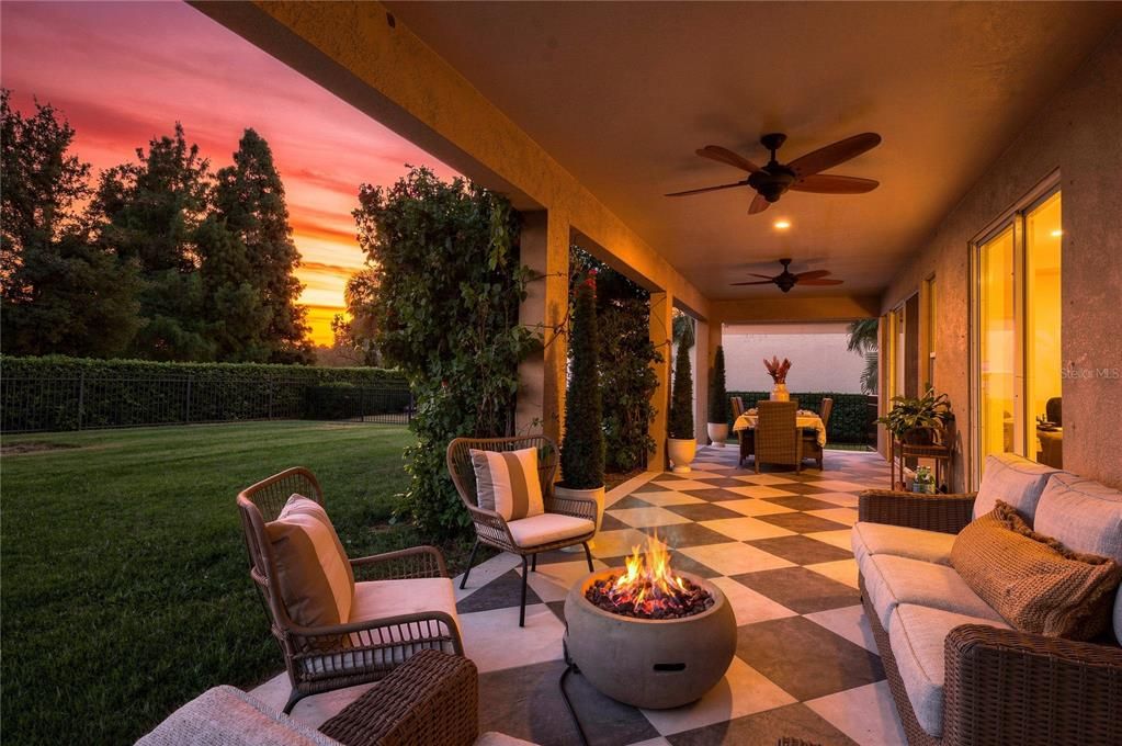 En Venta: $825,000 (5 camas, 3 baños, 2994 Pies cuadrados)