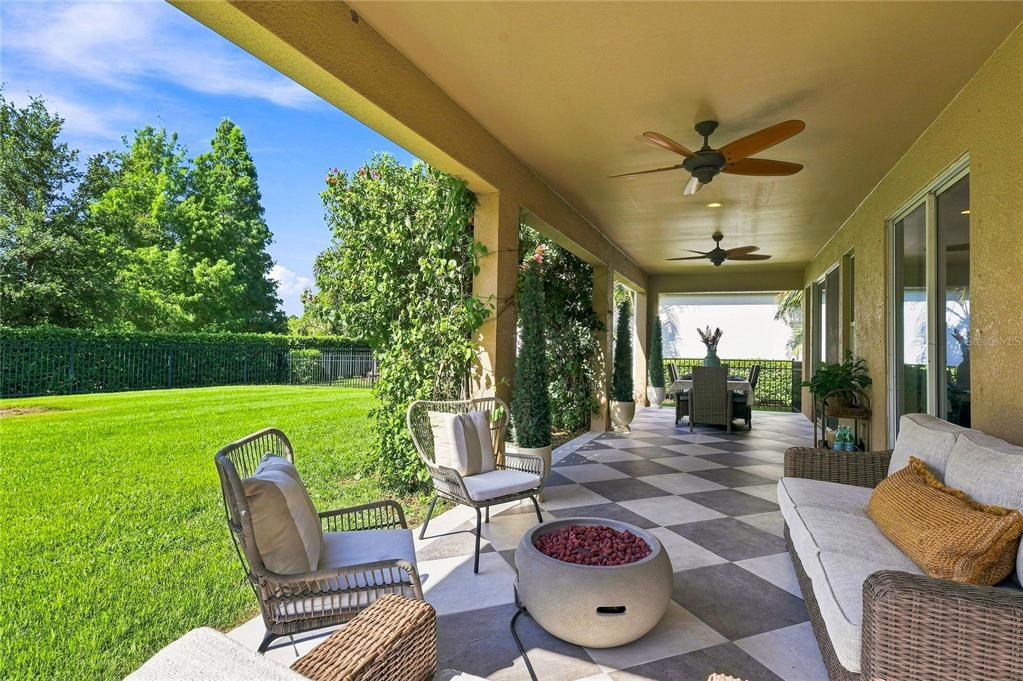 En Venta: $825,000 (5 camas, 3 baños, 2994 Pies cuadrados)