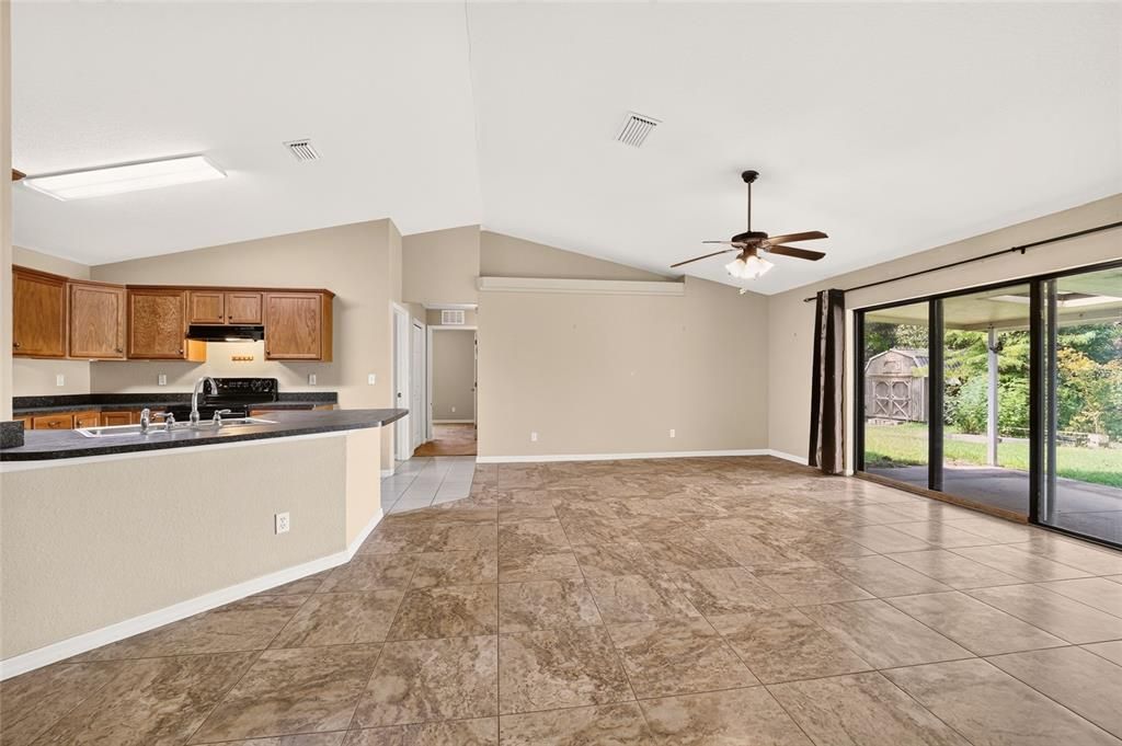 For Sale: $339,000 (3 beds, 2 baths, 1818 Square Feet)