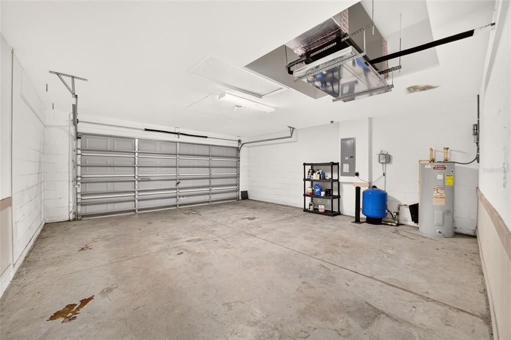 For Sale: $339,000 (3 beds, 2 baths, 1818 Square Feet)