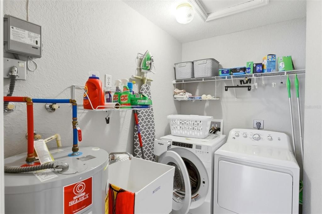 На продажу: $545,000 (3 спален, 2 ванн, 2004 Квадратных фут)