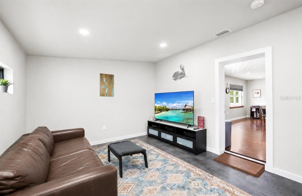 En Venta: $589,000 (4 camas, 1 baños, 1290 Pies cuadrados)