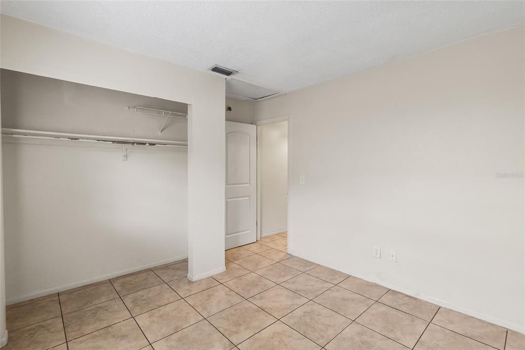 For Sale: $624,000 (6 beds, 0 baths, 2430 Square Feet)