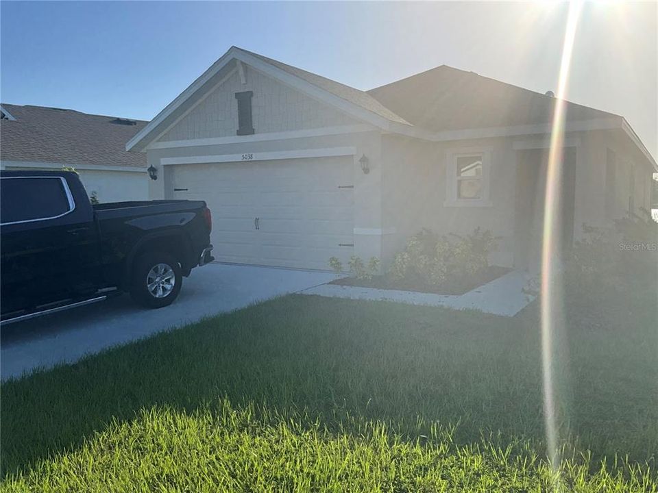 For Rent: $2,650 (3 beds, 2 baths, 1504 Square Feet)