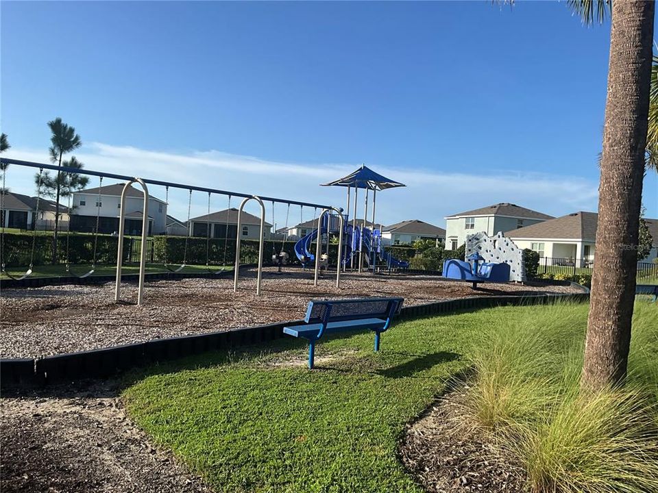 For Rent: $2,650 (3 beds, 2 baths, 1504 Square Feet)