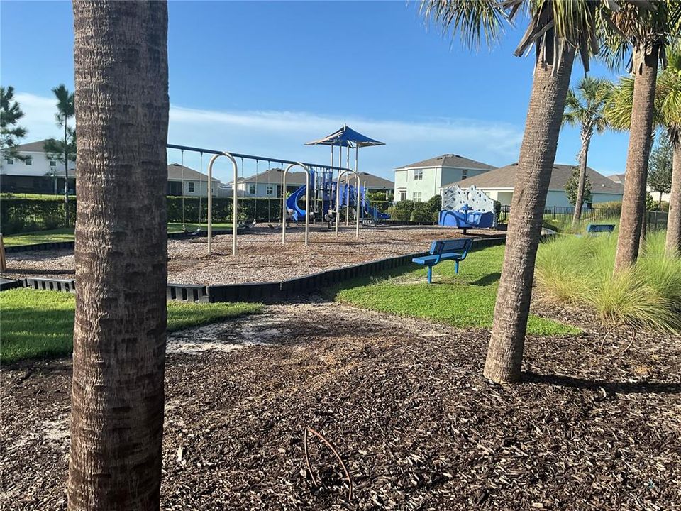 For Rent: $2,650 (3 beds, 2 baths, 1504 Square Feet)