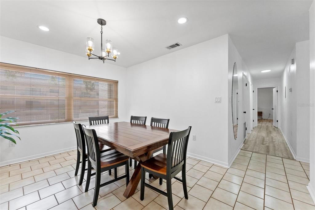 For Rent: $3,000 (3 beds, 2 baths, 1332 Square Feet)