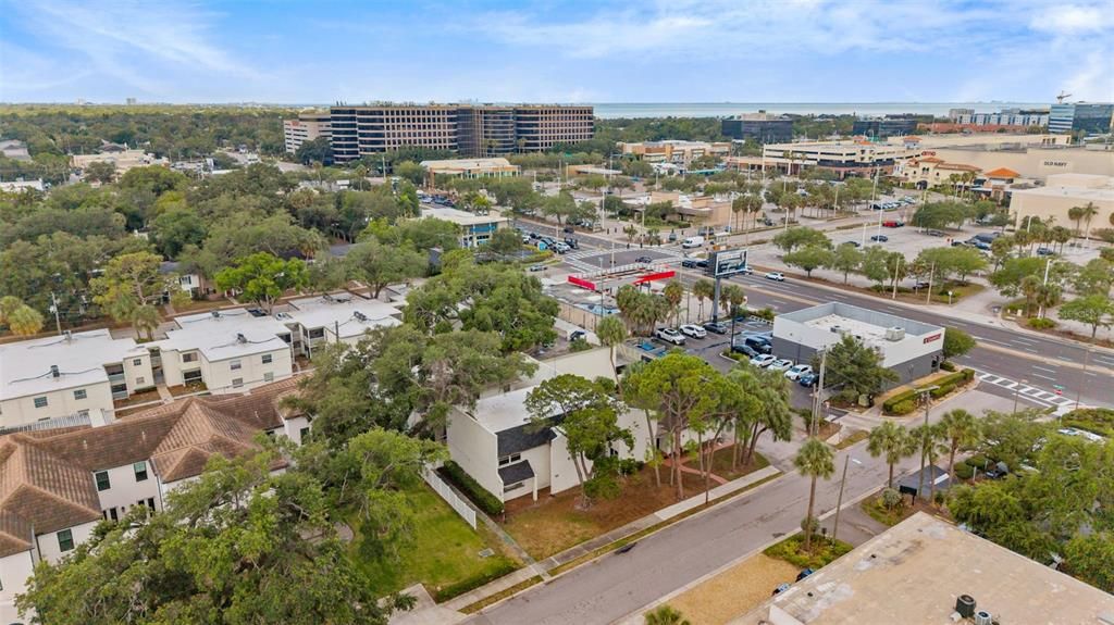 For Rent: $3,000 (3 beds, 2 baths, 1332 Square Feet)