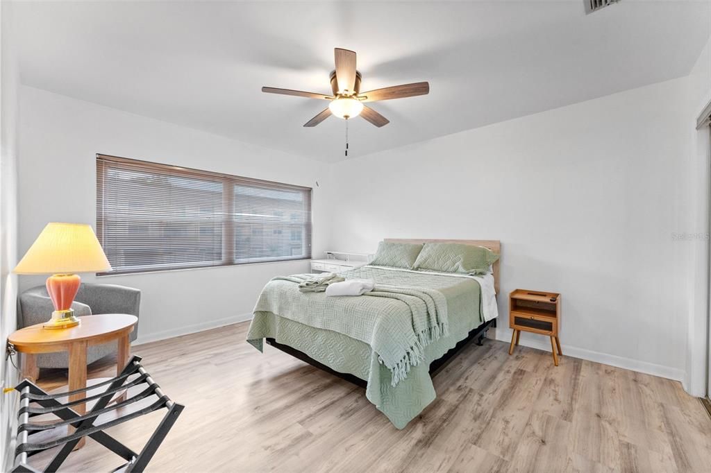 For Rent: $3,000 (3 beds, 2 baths, 1332 Square Feet)
