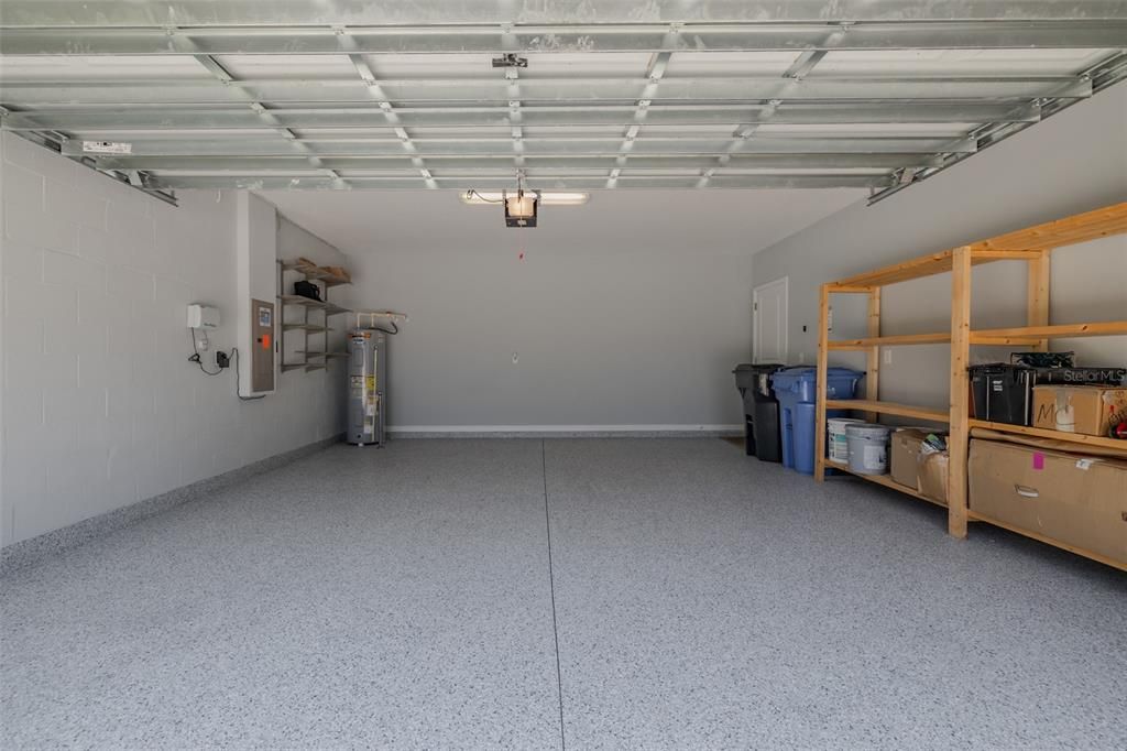 For Sale: $400,000 (5 beds, 2 baths, 2977 Square Feet)