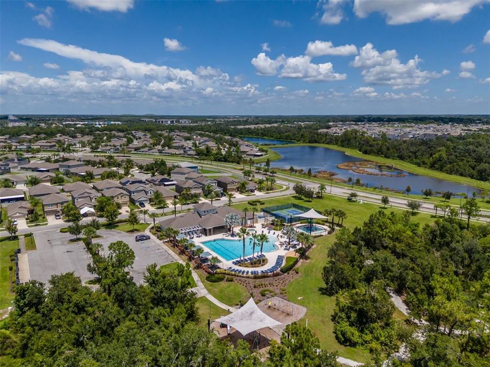 For Sale: $400,000 (5 beds, 2 baths, 2977 Square Feet)