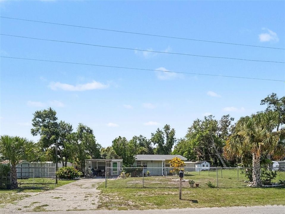 En Venta: $230,000 (2 camas, 1 baños, 1327 Pies cuadrados)