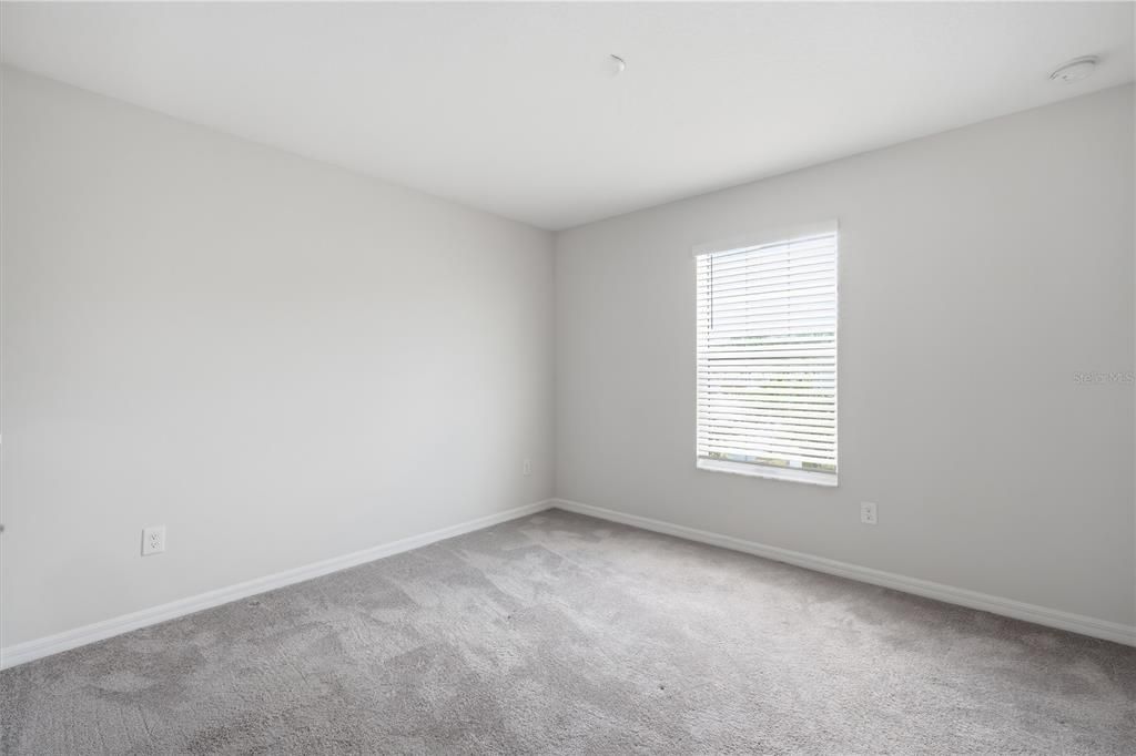 For Rent: $2,599 (4 beds, 3 baths, 2121 Square Feet)
