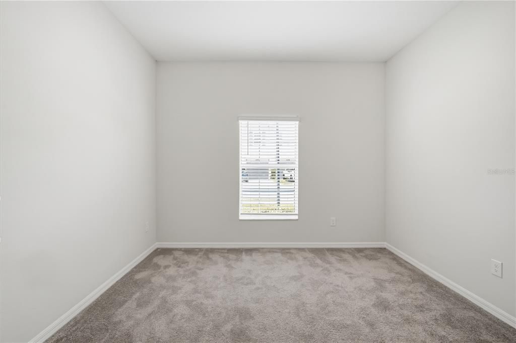 For Rent: $2,599 (4 beds, 3 baths, 2121 Square Feet)