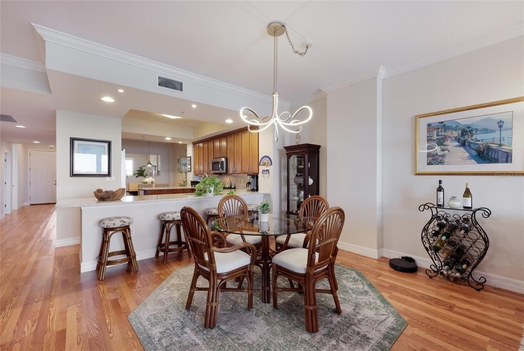 For Sale: $599,000 (2 beds, 2 baths, 2143 Square Feet)