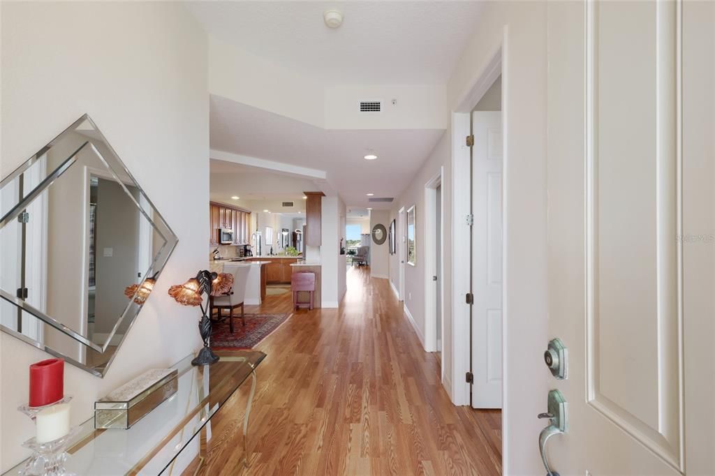 For Sale: $599,000 (2 beds, 2 baths, 2143 Square Feet)
