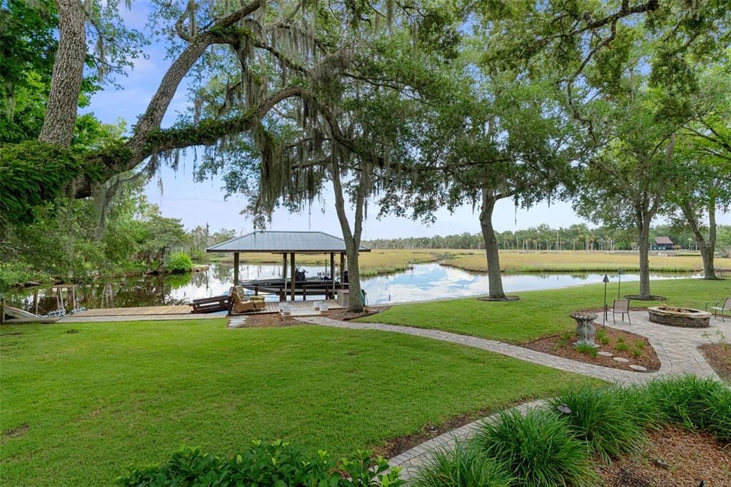 For Sale: $885,000 (4 beds, 2 baths, 2303 Square Feet)