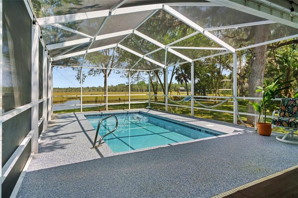 For Sale: $885,000 (4 beds, 2 baths, 2303 Square Feet)