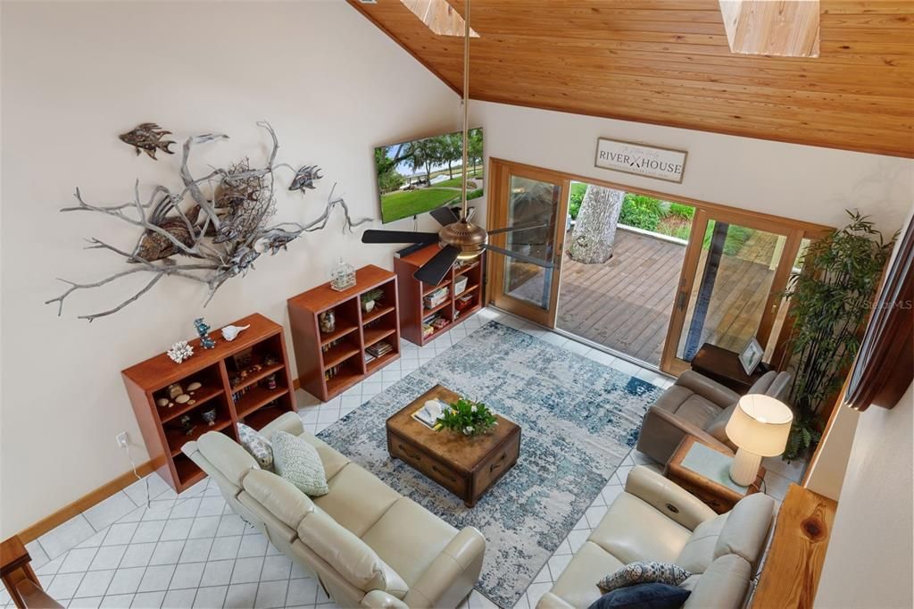 For Sale: $885,000 (4 beds, 2 baths, 2303 Square Feet)