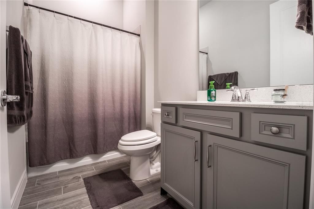 For Sale: $850,000 (4 beds, 4 baths, 2397 Square Feet)