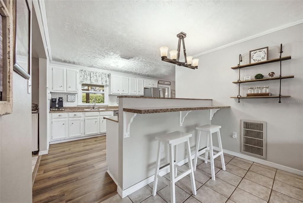 En Venta: $375,000 (3 camas, 2 baños, 1732 Pies cuadrados)