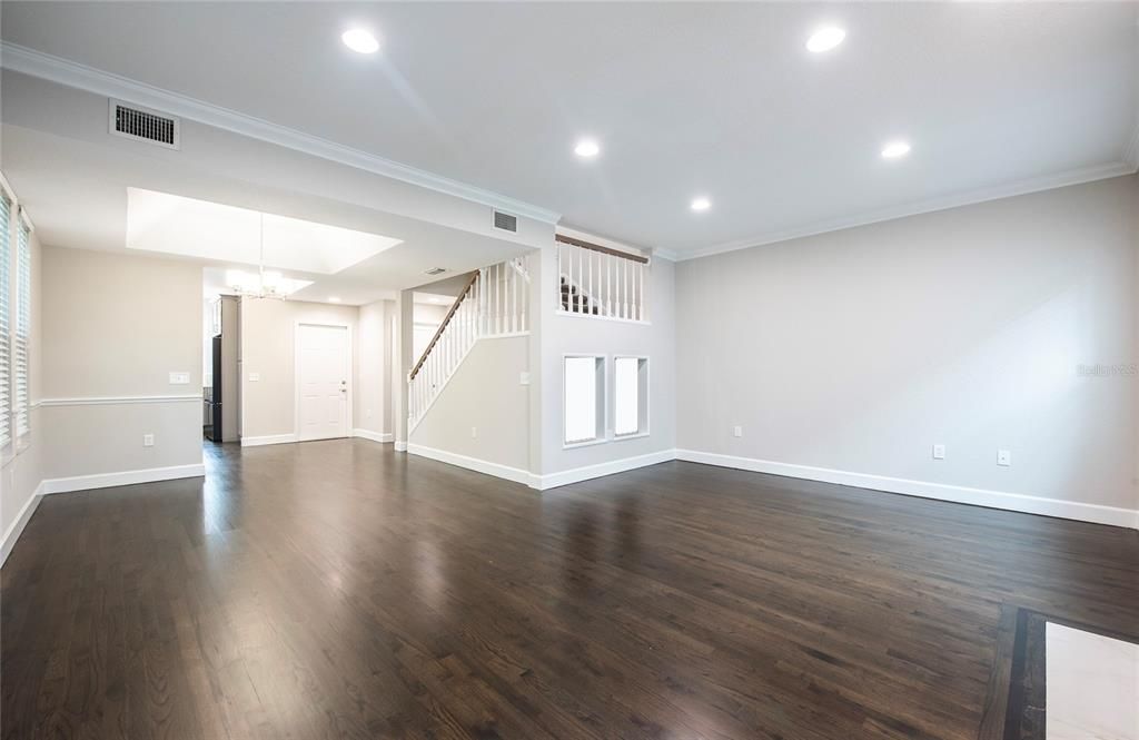 For Sale: $789,000 (3 beds, 2 baths, 1754 Square Feet)