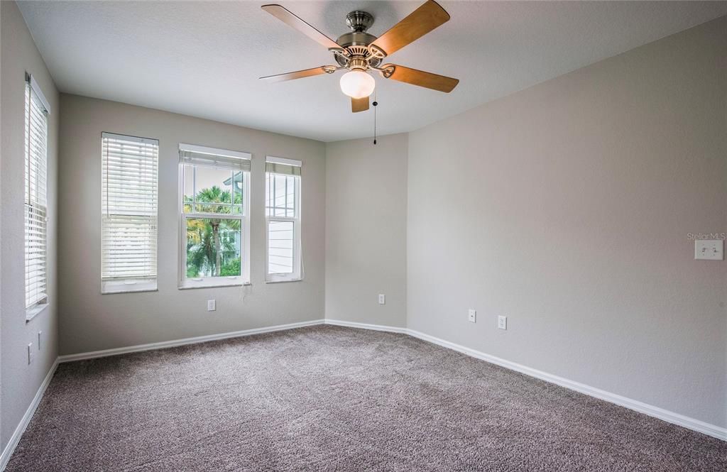 For Sale: $789,000 (3 beds, 2 baths, 1754 Square Feet)