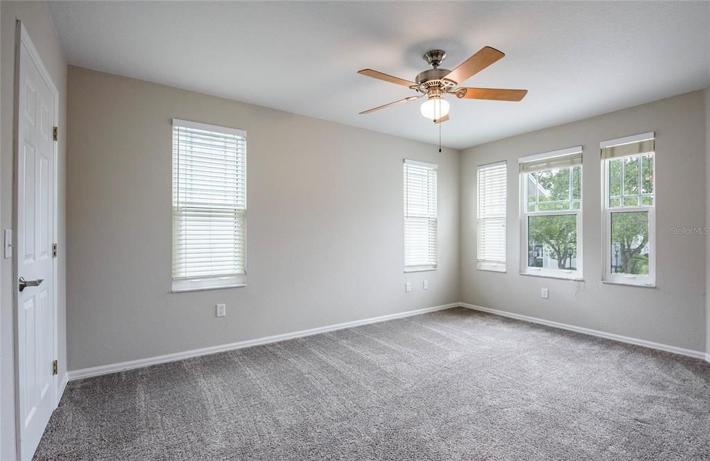 For Sale: $789,000 (3 beds, 2 baths, 1754 Square Feet)