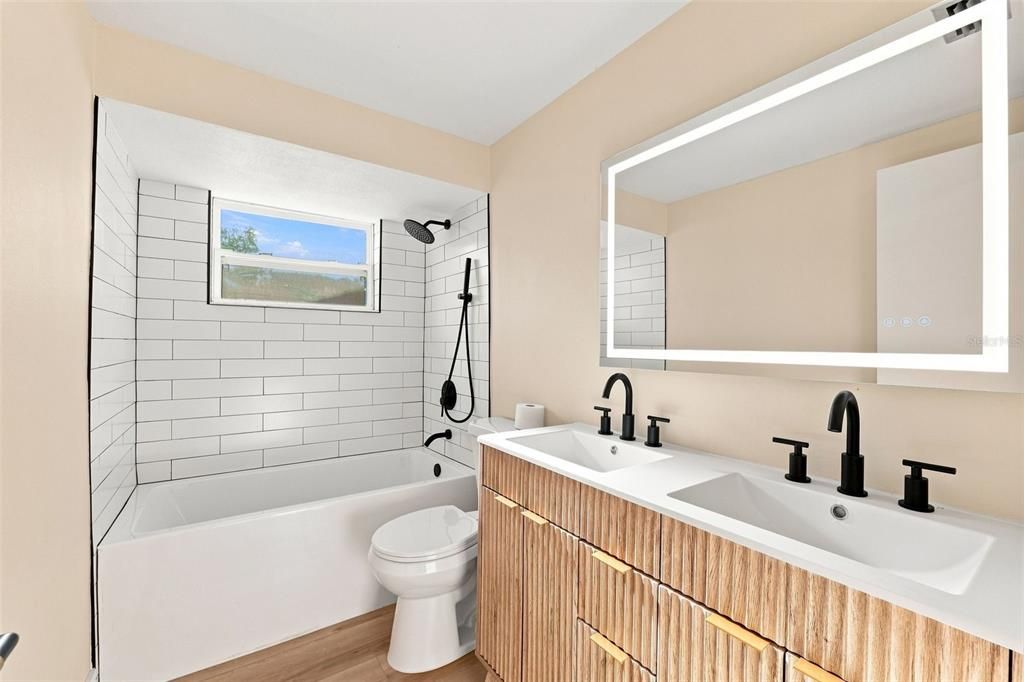 En Venta: $279,900 (3 camas, 2 baños, 1048 Pies cuadrados)