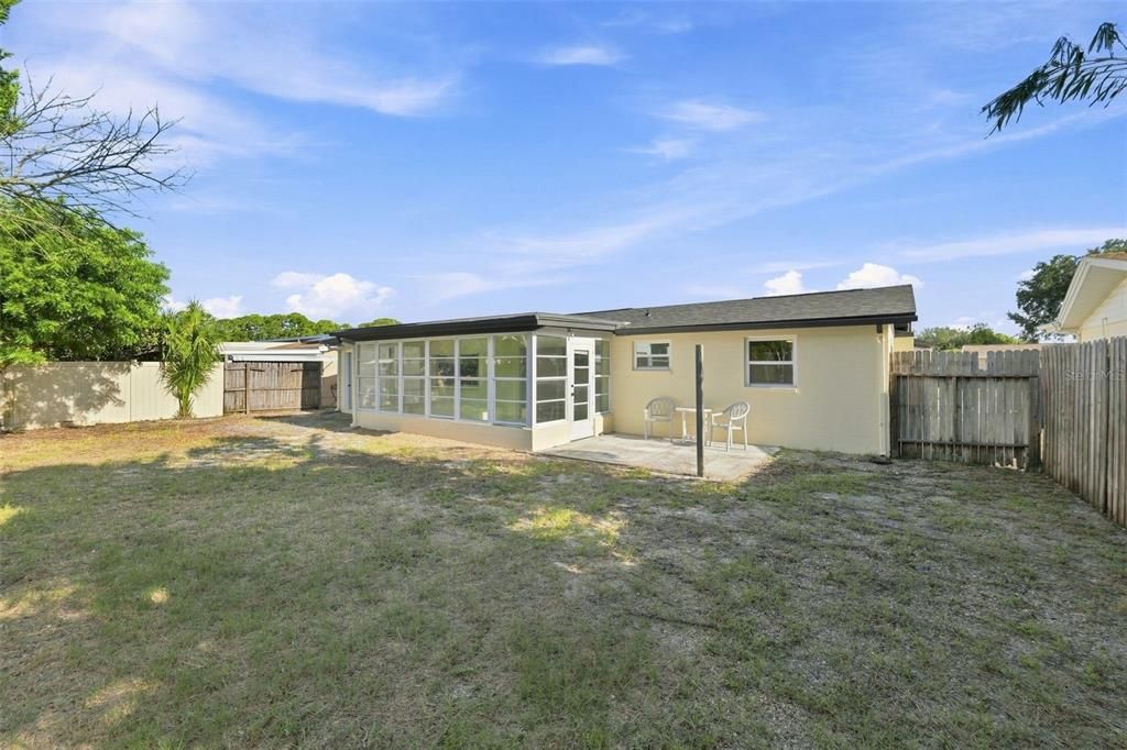 En Venta: $279,900 (3 camas, 2 baños, 1048 Pies cuadrados)