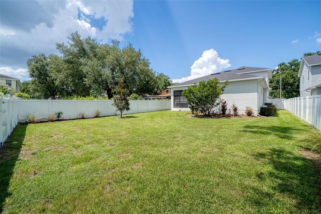 For Sale: $1,095,000 (4 beds, 3 baths, 2725 Square Feet)