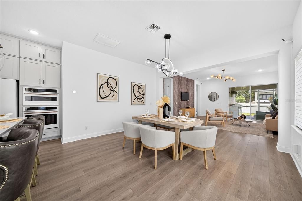 For Sale: $1,095,000 (4 beds, 3 baths, 2725 Square Feet)