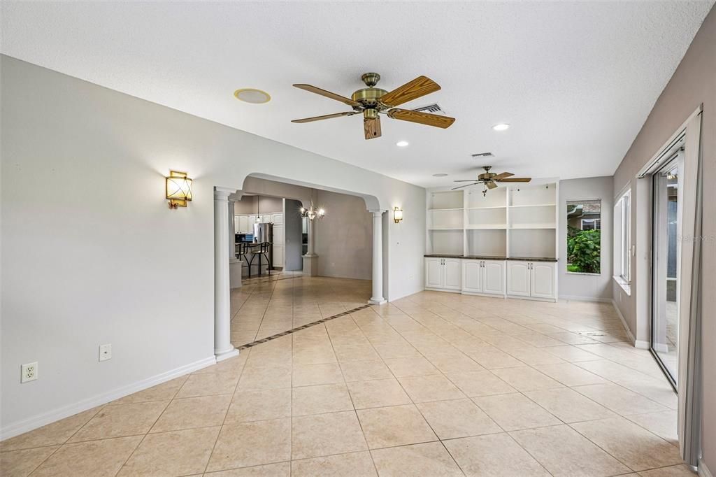 En Venta: $585,000 (3 camas, 2 baños, 2287 Pies cuadrados)