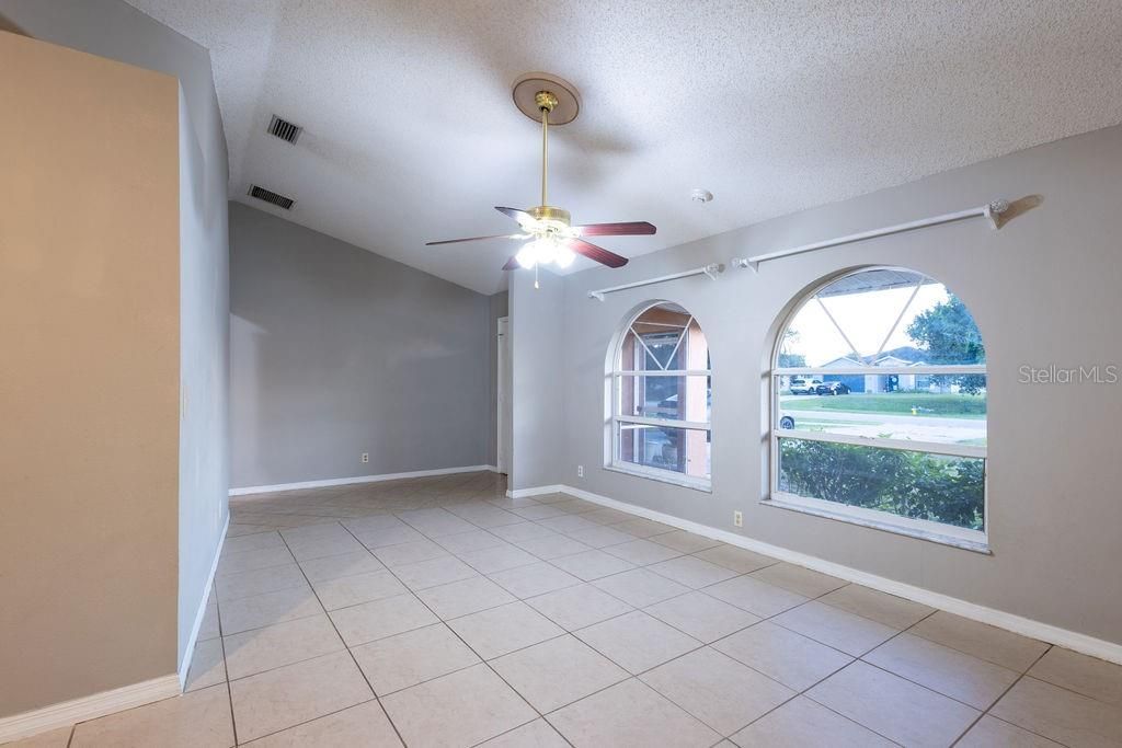 For Sale: $299,900 (3 beds, 2 baths, 1997 Square Feet)