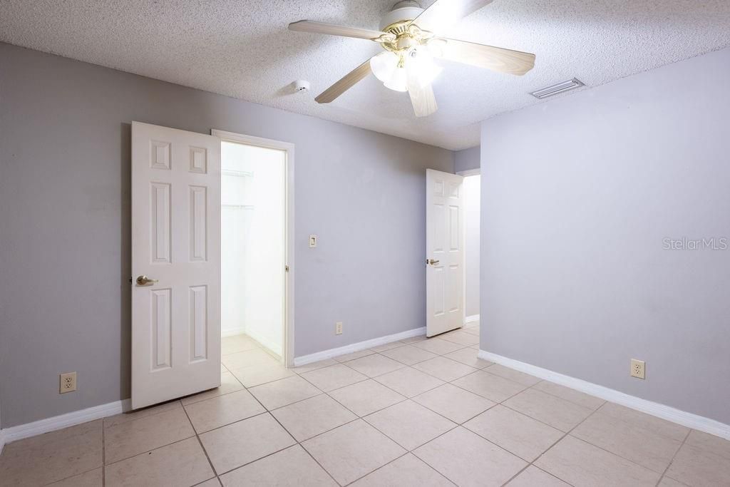 For Sale: $299,900 (3 beds, 2 baths, 1997 Square Feet)