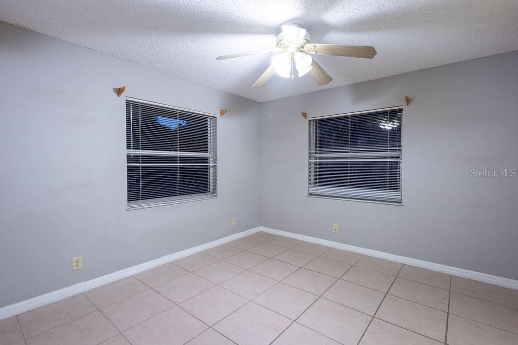 For Sale: $299,900 (3 beds, 2 baths, 1997 Square Feet)